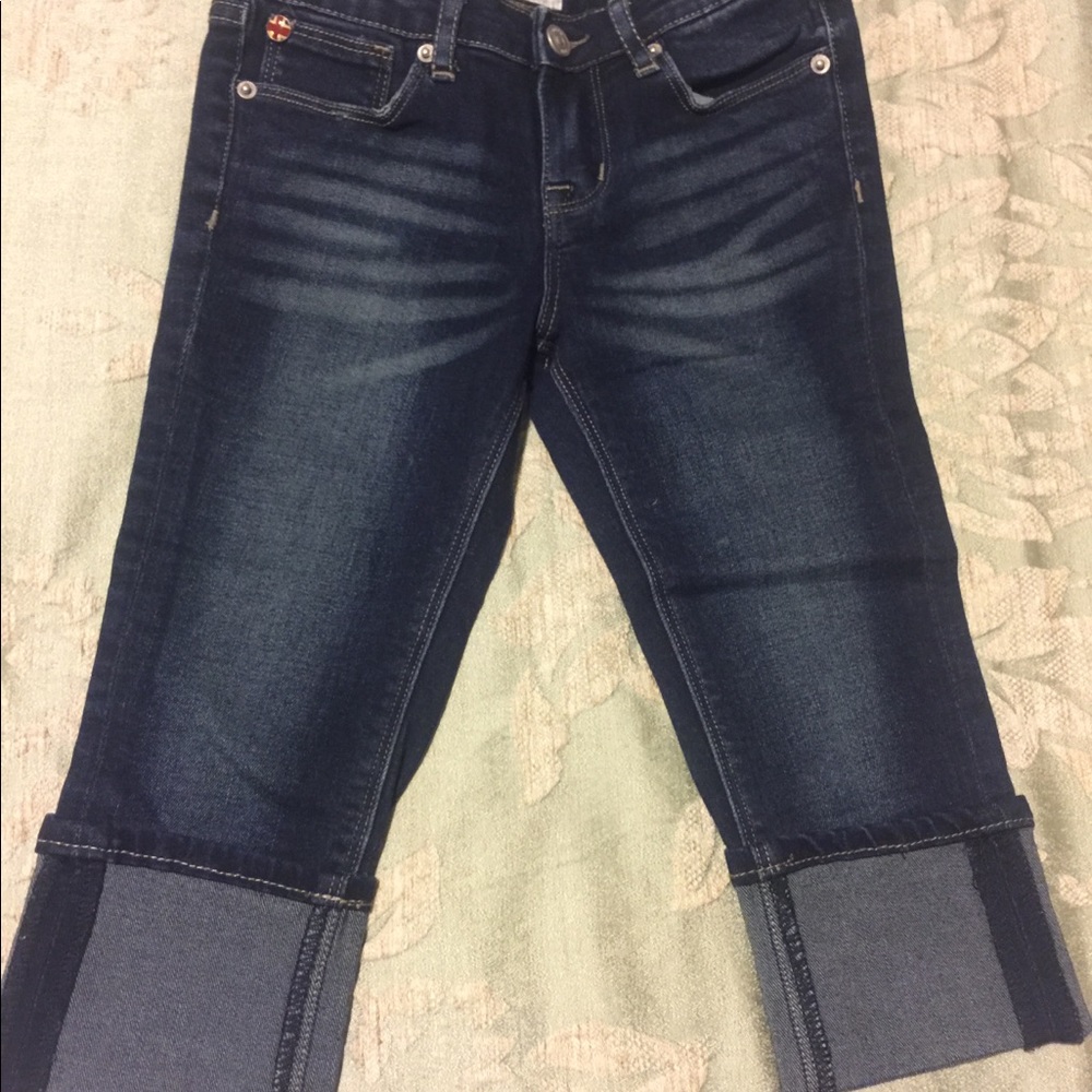 Girls NWOT Hudson Blue denim capris size 6